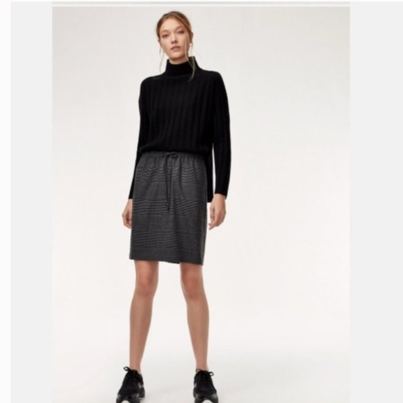 Aritzia Dresses & Skirts - ❗️SOLD❗️The Group by Babaton Jimmy Tie Waist Skirt Size XS